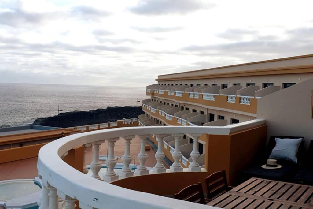 Apt Con Piscina Playa Roja, La Restinga Exteriör bild